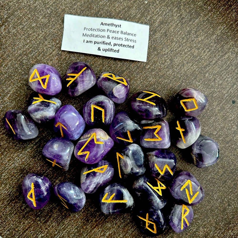 💜💫Pure Amethyst Runes in Velvet bag